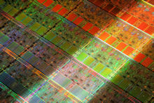 Intel en dit plus sur son processeur à huit coeurs en natif
