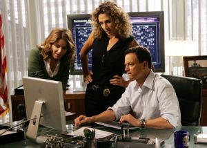 On recherche des experts en informatique pour la police scientifique, avant le 2 mars