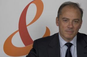 France Télécom s'interroge sur sa stratégie tournée vers les actionnaires