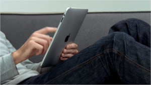 Les grandes entreprises américaines ouvrent la porte à l'iPad