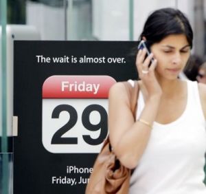 Roaming mobile: un avant projet de l'UE dénoncé par l'UFC-Que Choisir