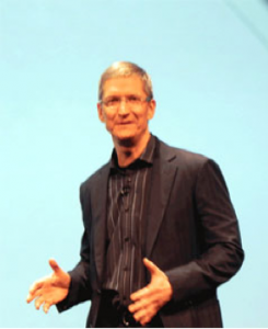 Tim Cook, l'inconnu qui prend la tête d'Apple