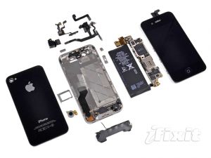 Les secrets de l'iPhone 4S d'Apple révélés par iFixit