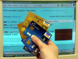 UFC Que Choisir promeut l'unité des sécurités des cartes bancaires