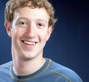 Facebook débourse 550 millions de dollars pour des brevets d'AOL