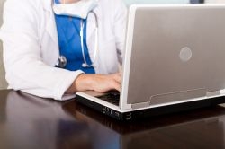 Les Français n'ont confiance qu'en leurs médecins pour la confidentialité de leurs données personnelles