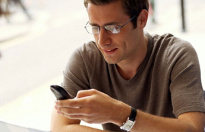 La facture mobile des Français a baissé de 9% en un an