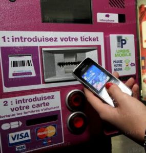 Paris teste le paiement du stationnement par mobile