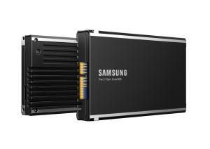 Plus de capacités et de fonctionnalités pour les SSD pour datacenters