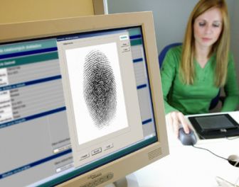 les passeports biom&eacute;triques