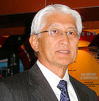 Hubert M.Yoshida